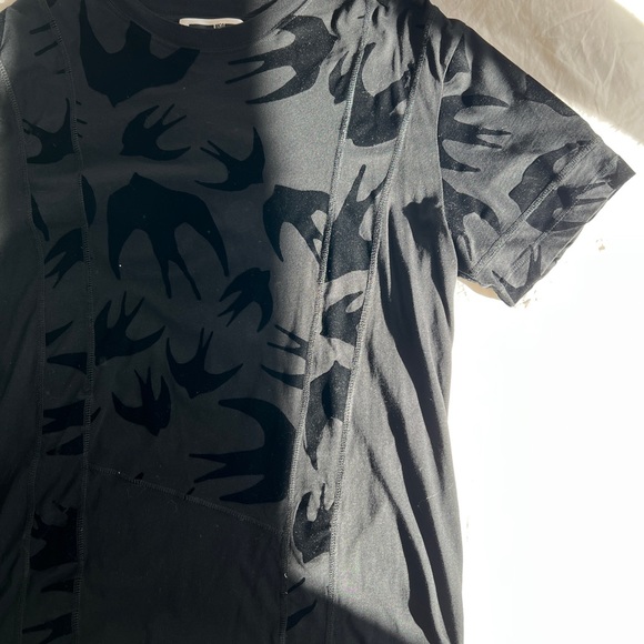 Alexander McQUEEN Swallow Printing Pattern Short Sleeve Black Men’s XL - Picture 2 of 5